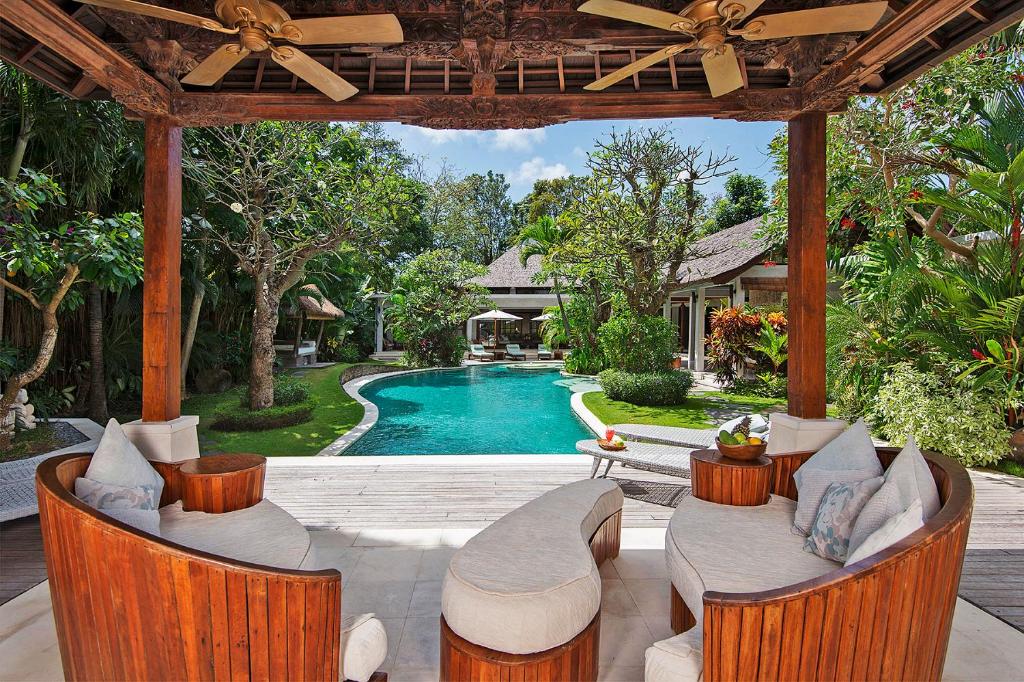 LataLiana Villas